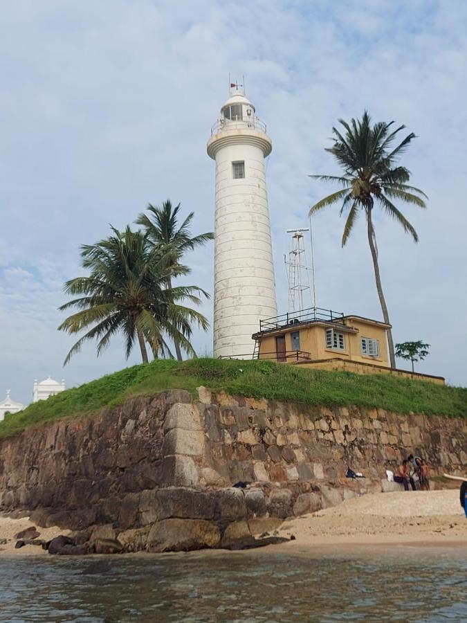 Oesis - Stylish Villa Steps From Historic Galle Fort Exterior foto