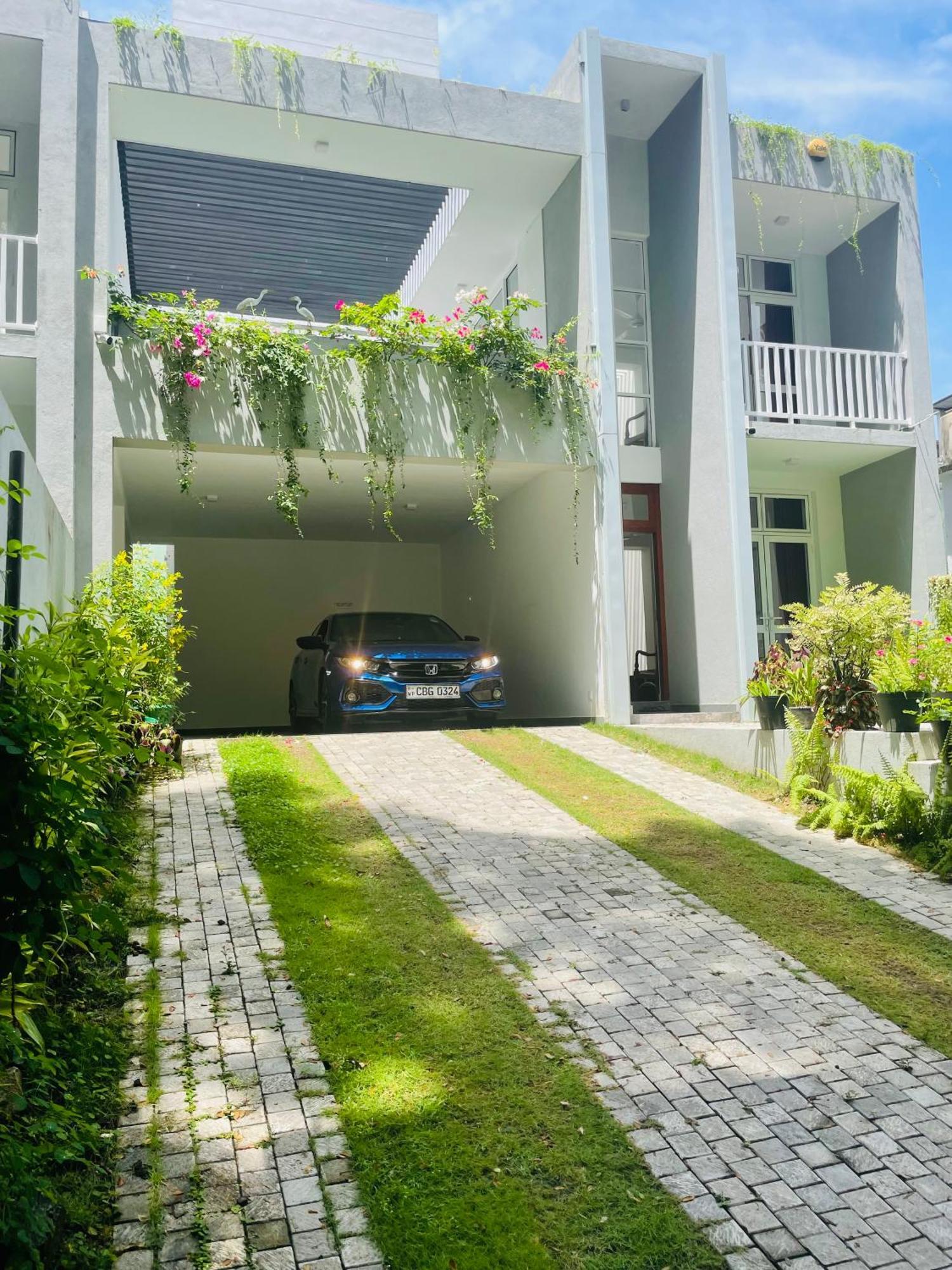 Oesis - Stylish Villa Steps From Historic Galle Fort Exterior foto