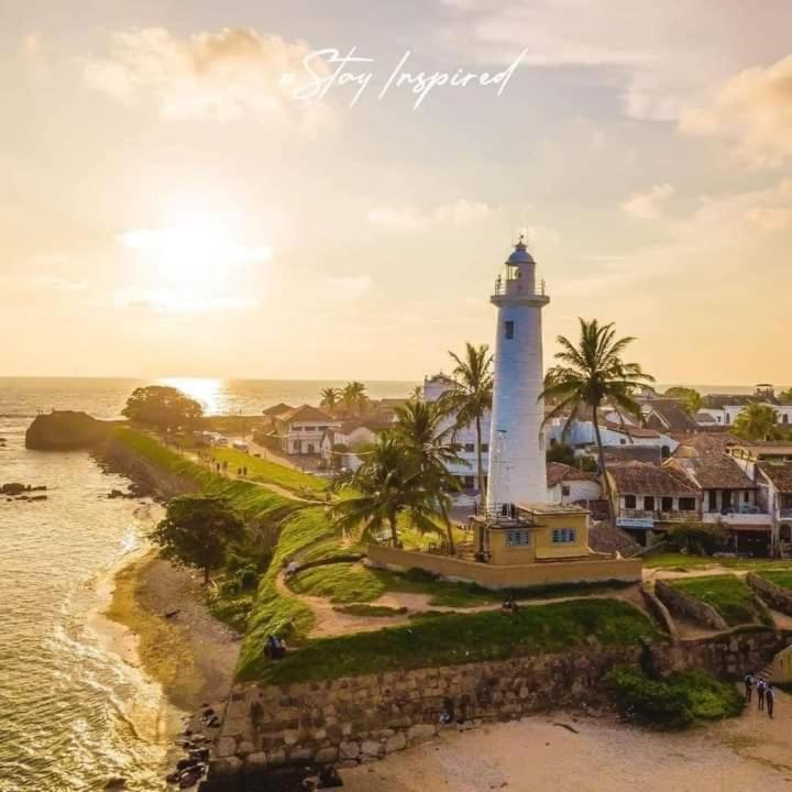 Oesis - Stylish Villa Steps From Historic Galle Fort Exterior foto